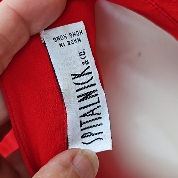 Vintage SPITALNICK 100% red silk size 4 long blouse padded shoulders - Picture 8 of 11